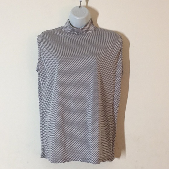 Sinheung Tops - Sinheung Sleeveless Small Checkerboard Pattern Turtleneck Top